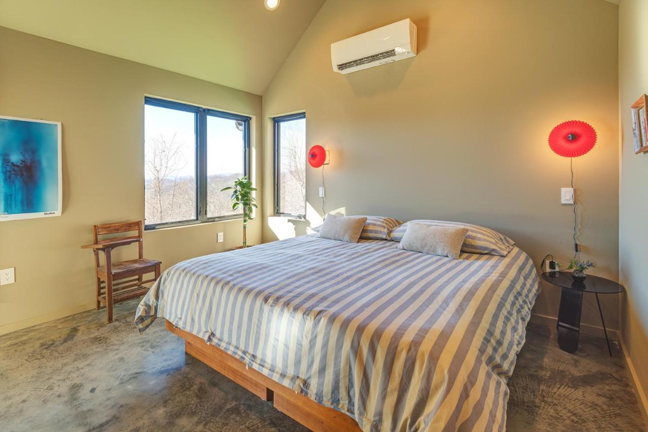 Вилла Morgan Branch Cabin In Marshall Экстерьер фото